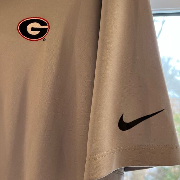 Men’s XL Georgia UGA Collegiate “G” Nike DryFit Golf Polo in Gray - Picture 3 of 7